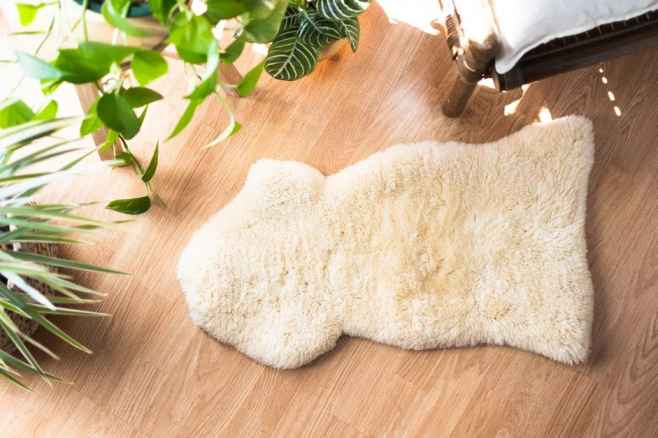 How to Clean a Sheepskin rug